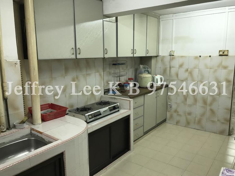 Blk 235 Lorong 8 Toa Payoh (Toa Payoh), HDB 3 Rooms #145010212